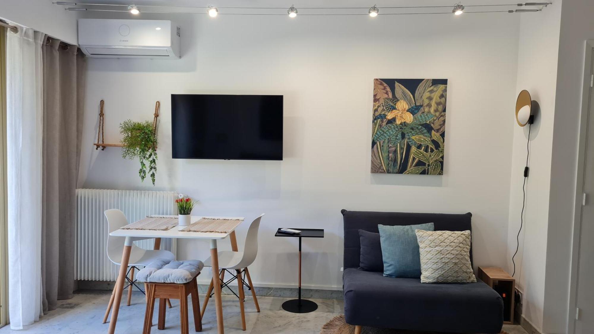 Studio Sun-Beach Avec Parking Et Jardin - 500M Des Plages De Juan Les Pins アンティーブ エクステリア 写真
